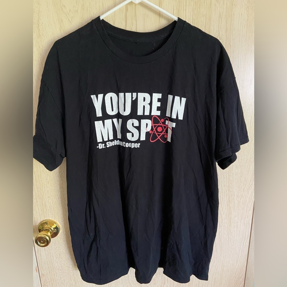 Big Bang Theory Sheldon Cooper “You’re in my spot” Black T-shirt Sz XL